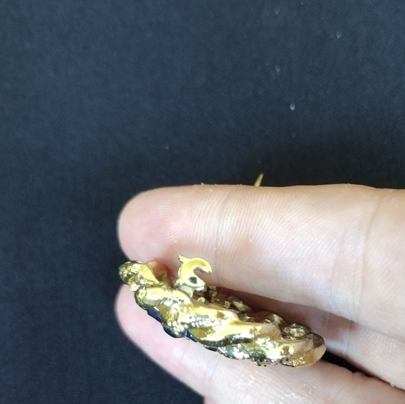 Gold and Blue Gemstone Brooch - Picture 6 of 8